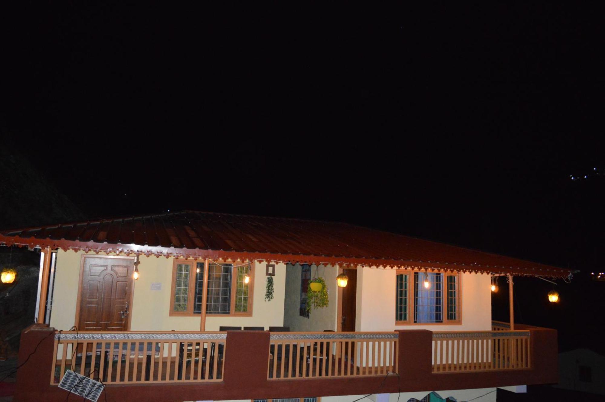 Harsil Laxmi Narayan Homestay-Harshil מראה חיצוני תמונה