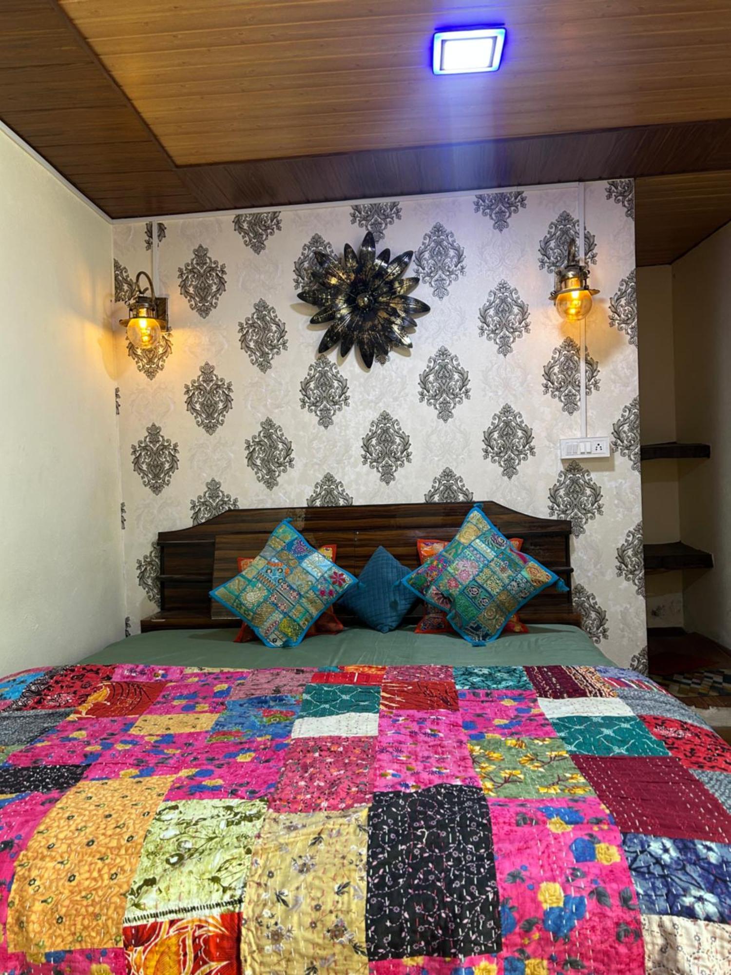 Harsil Laxmi Narayan Homestay-Harshil מראה חיצוני תמונה