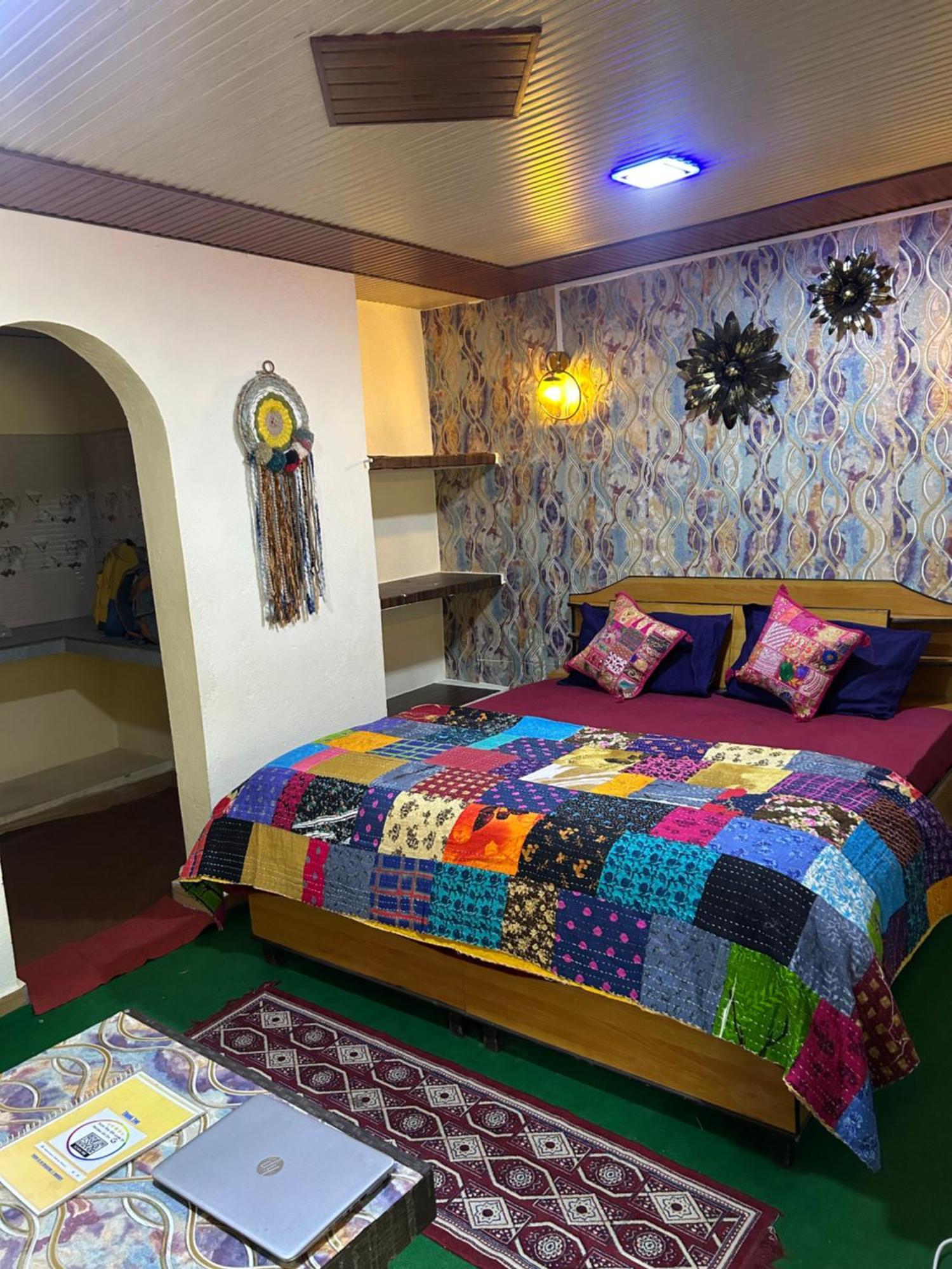 Harsil Laxmi Narayan Homestay-Harshil מראה חיצוני תמונה