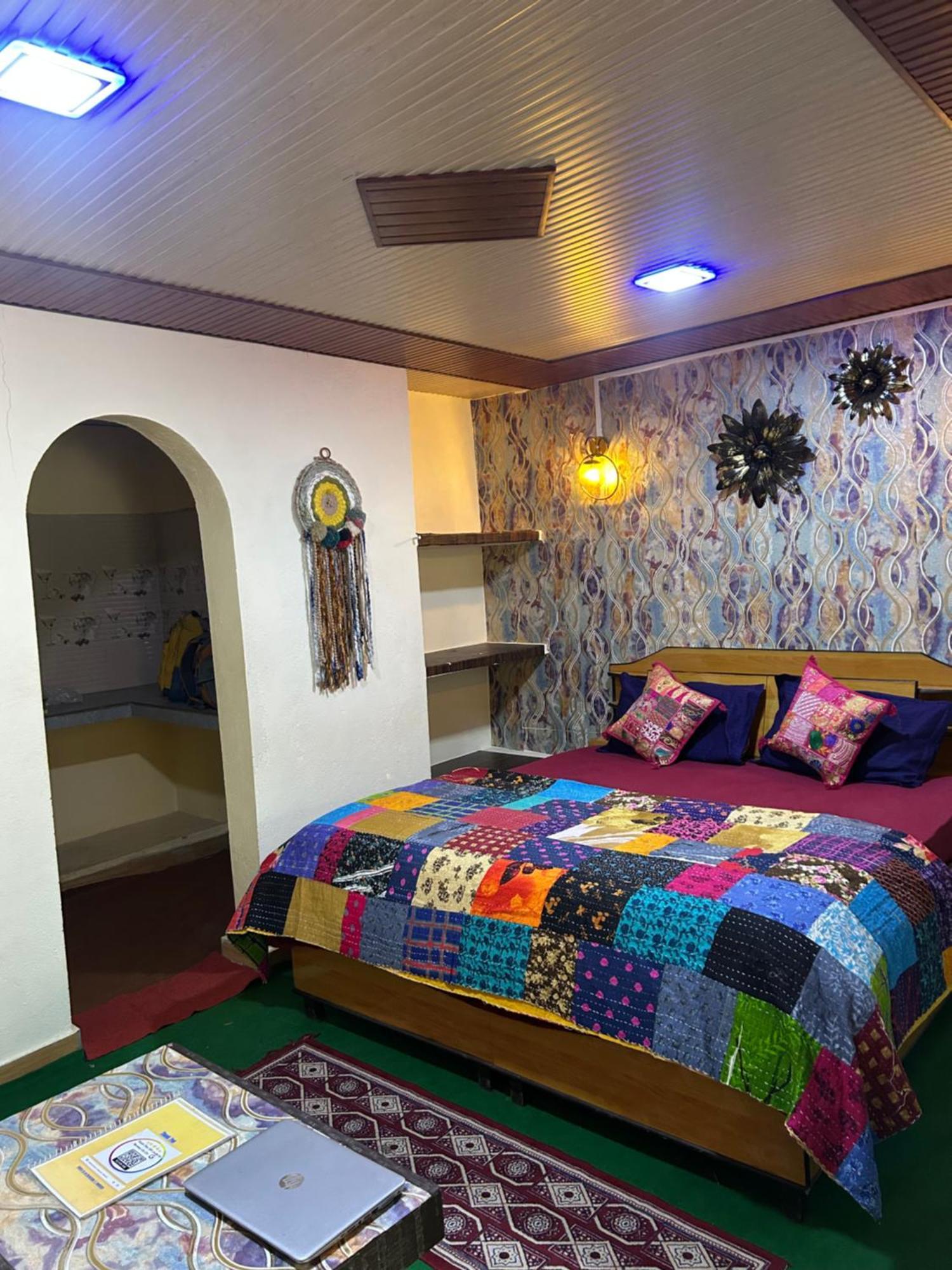 Harsil Laxmi Narayan Homestay-Harshil מראה חיצוני תמונה